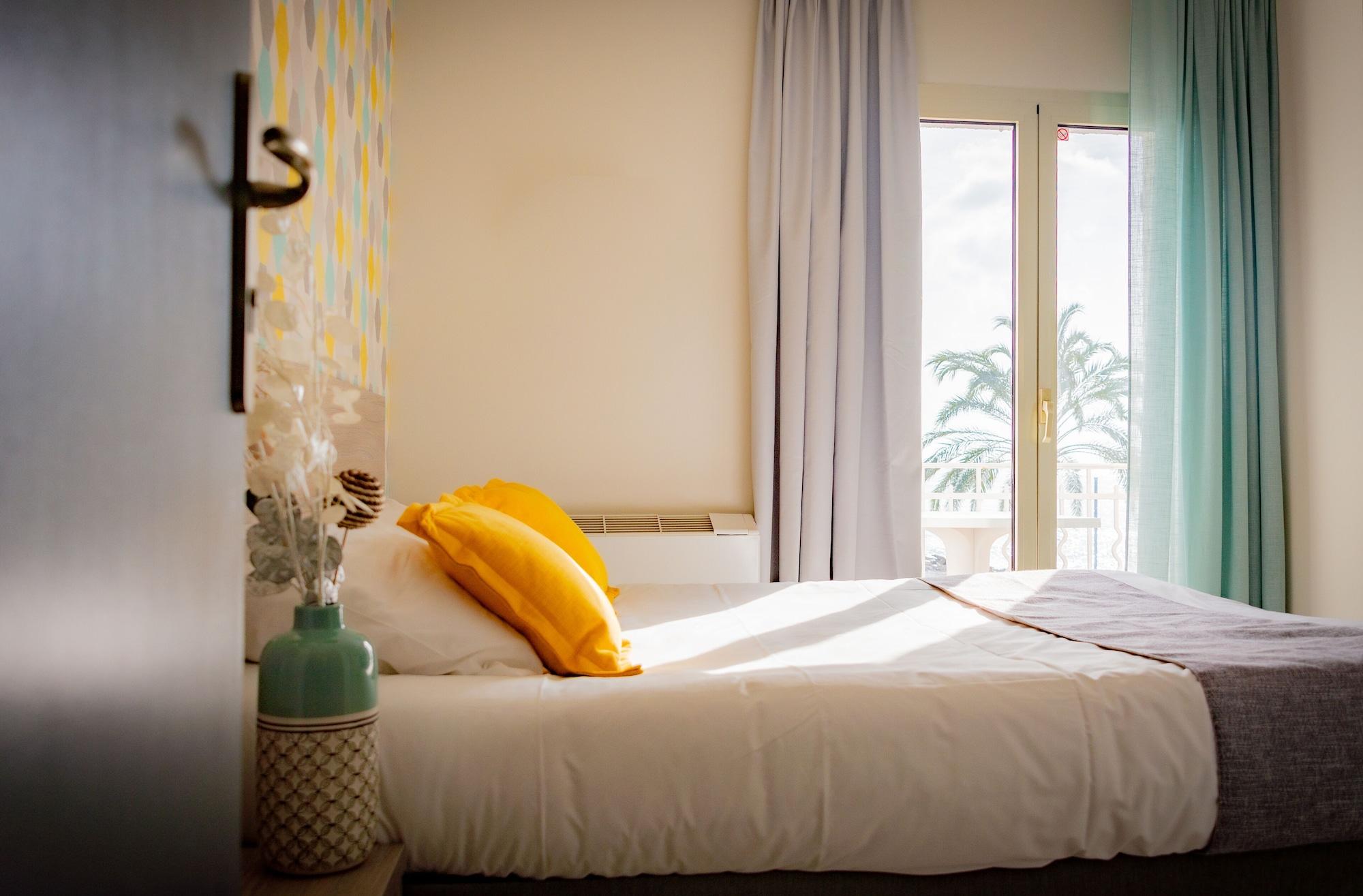 Hotel Et Reine D'azur 3*