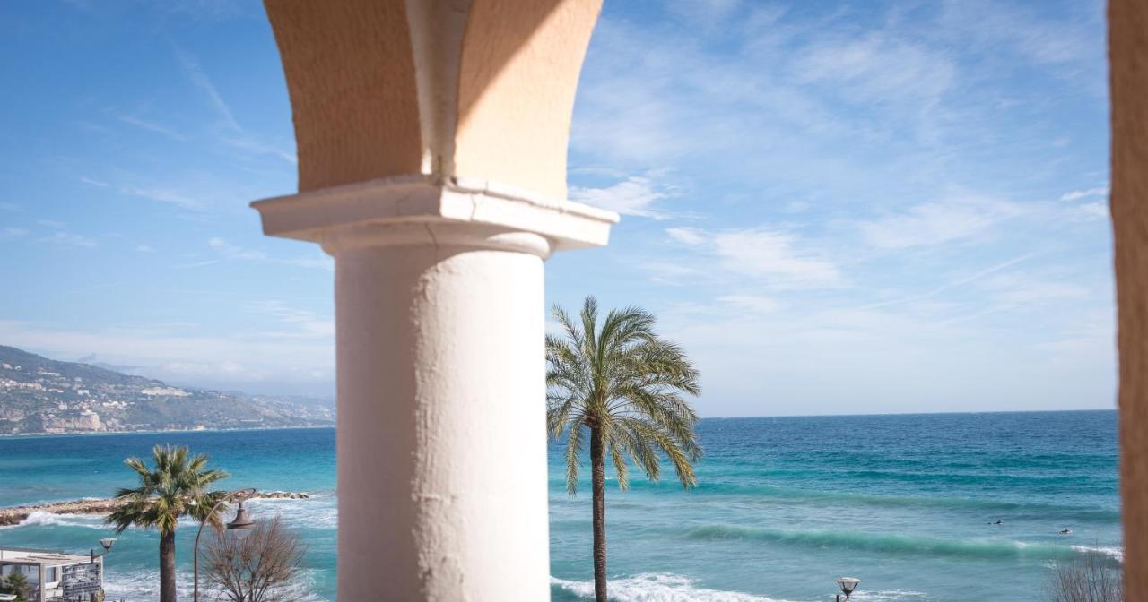 Et Reine D'azur 3*